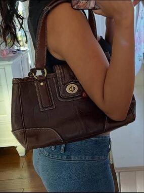 Coach Vintage Hampton Classic Brown Jaquard Signature Turnlock Shoulder Bag